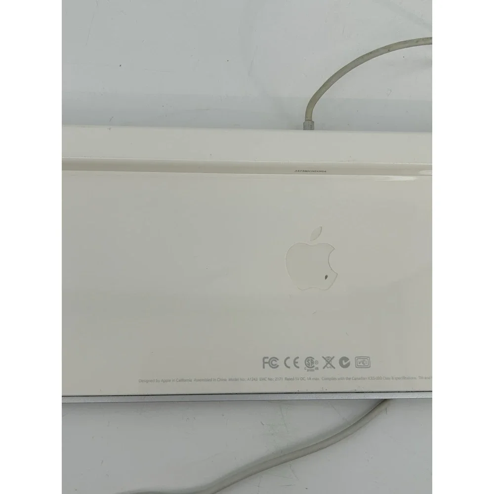 Apple A1243 Wired USB Silver Aluminum Keyboard w. Numeric Keypad, Tested Working